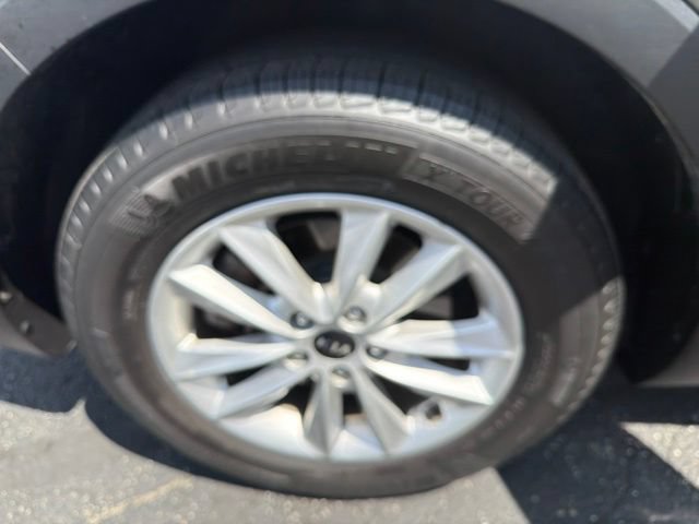 Used 2019 Kia Sorento FWD w/ Option Group 020 image 29