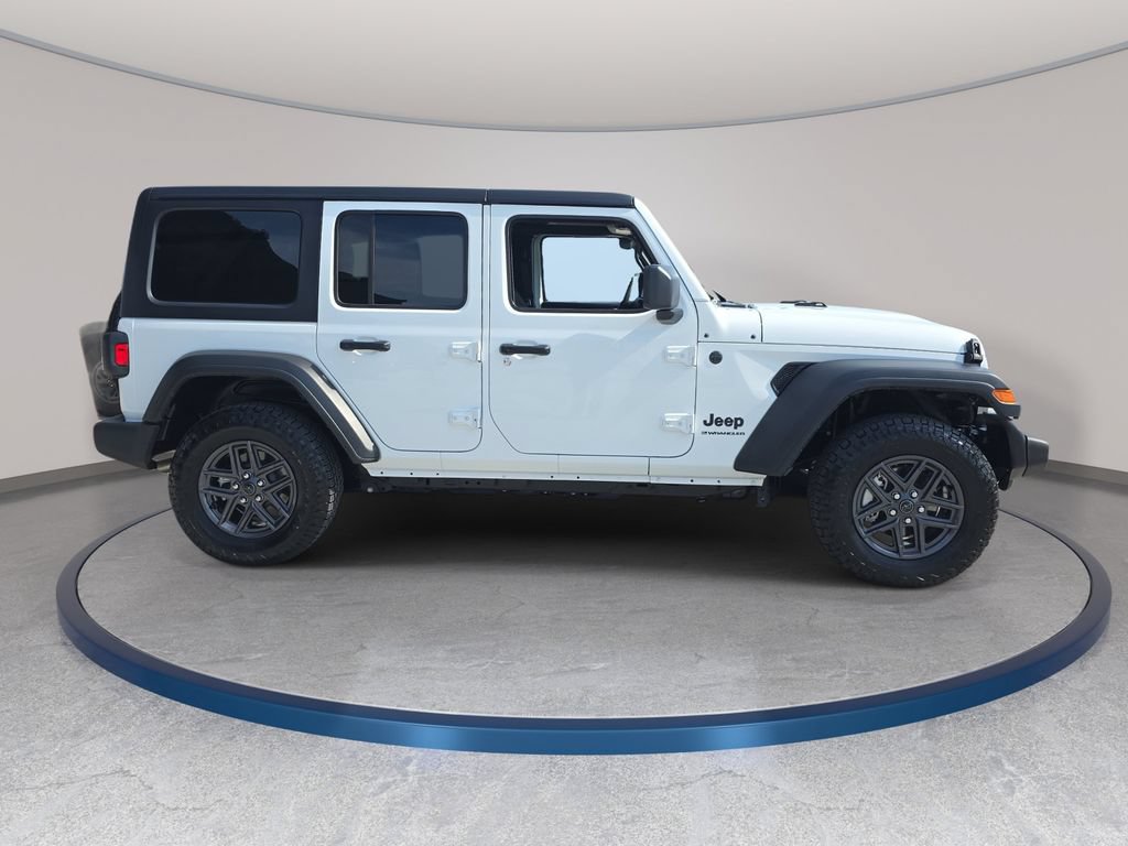 Used 2026 Jeep Wrangler Unlimited Sport AWD/4WD image 5