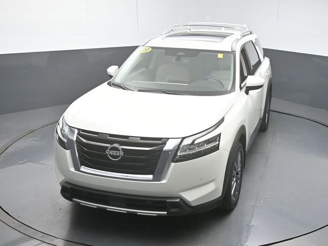Used 2023 Nissan Pathfinder SL w/ SL Premium Package image 44