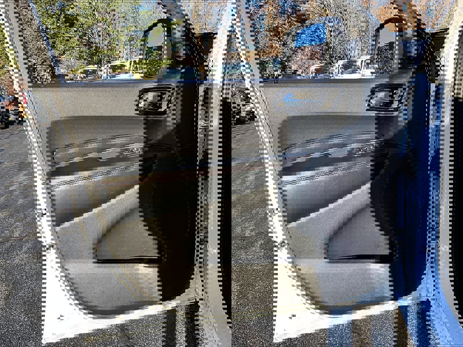 Used 2023 Dodge Durango GT image 9