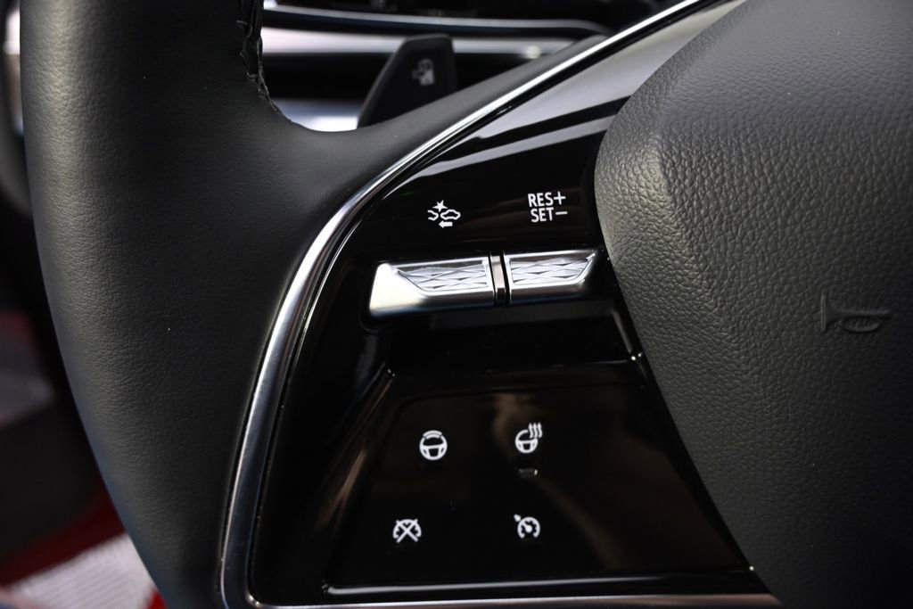 New 2025 Cadillac Lyriq Sport w/ LPO, Floor Liner Package image 34