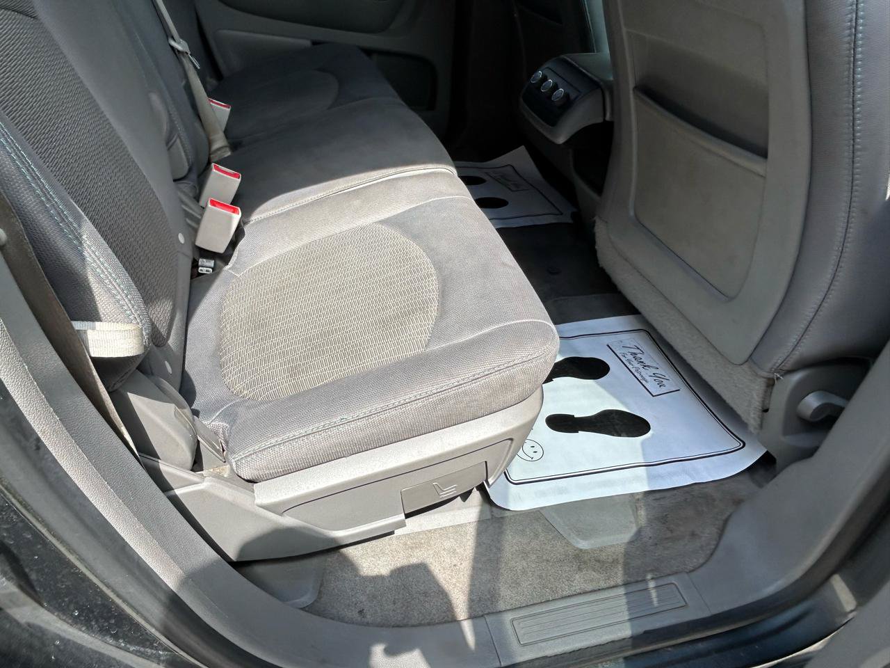 Used 2013 Chevrolet Traverse LS FWD image 11