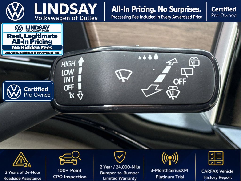 Used 2025 Volkswagen Atlas SE AWD/4WD image 24
