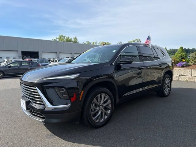 Used 2025 Buick Enclave Preferred w/ Power Package AWD/4WD image 3