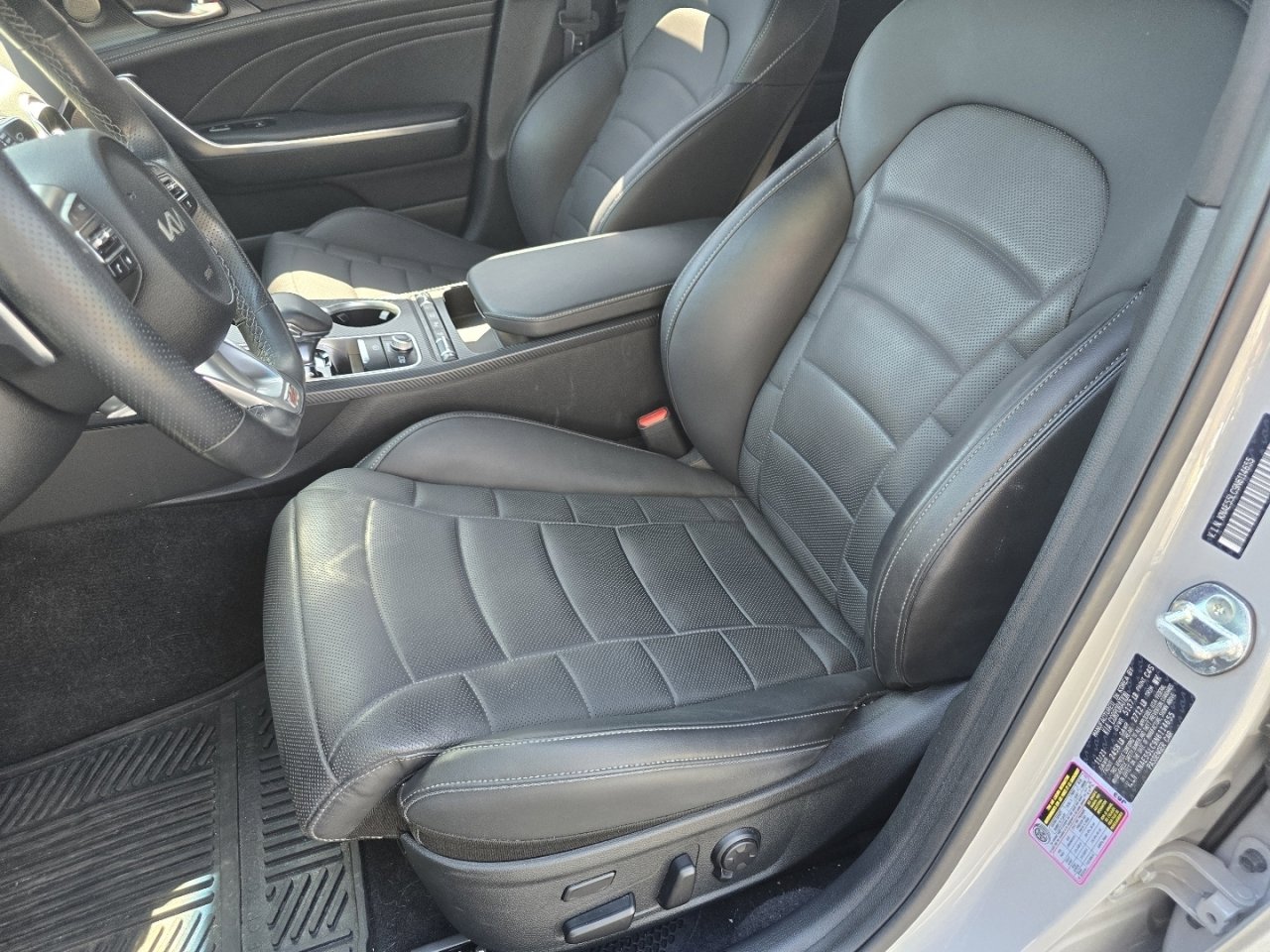 Used 2022 Kia Stinger GT2 w/ Scorpion Package AWD/4WD image 13