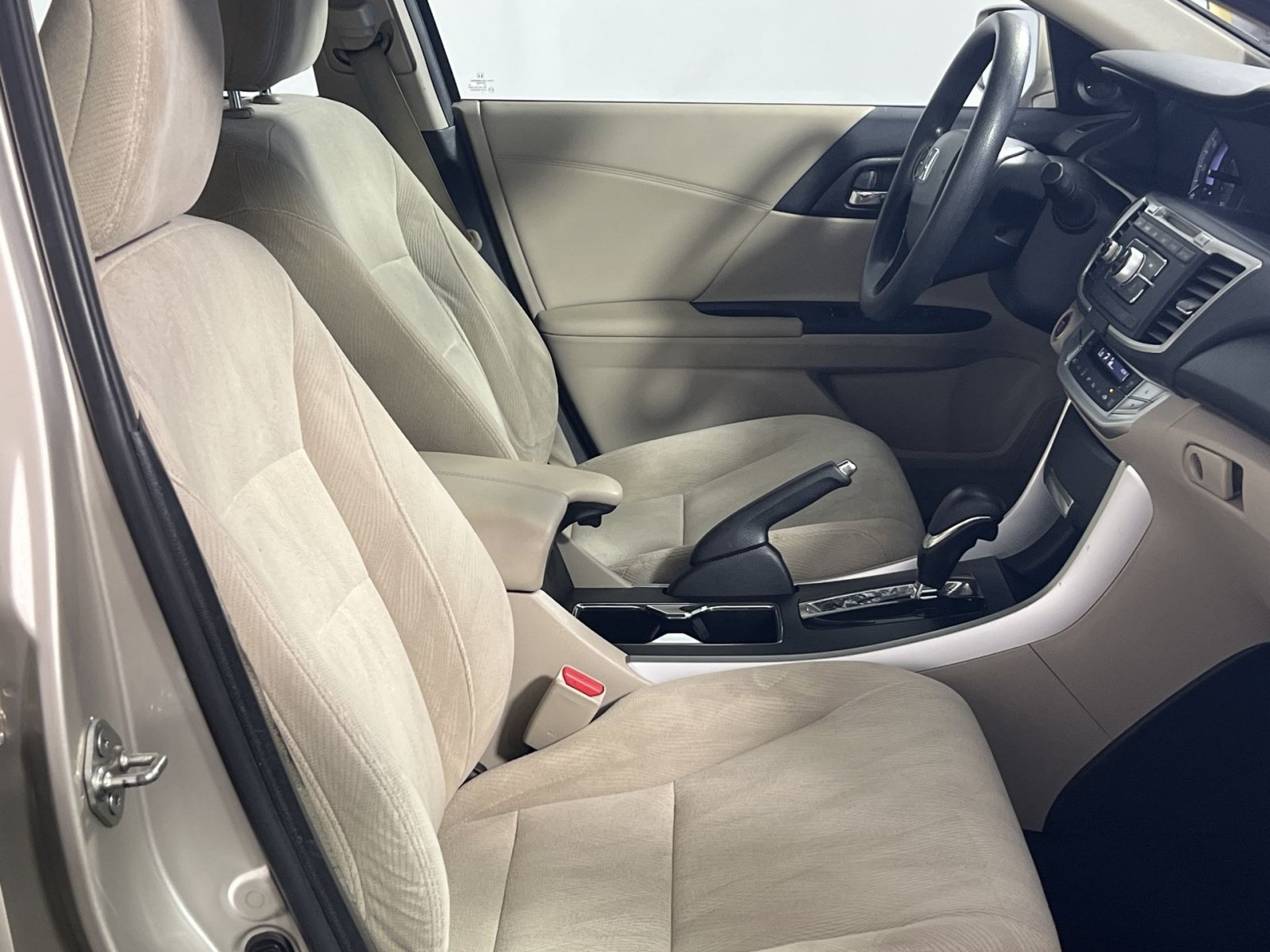 Used 2014 Honda Accord EX image 28