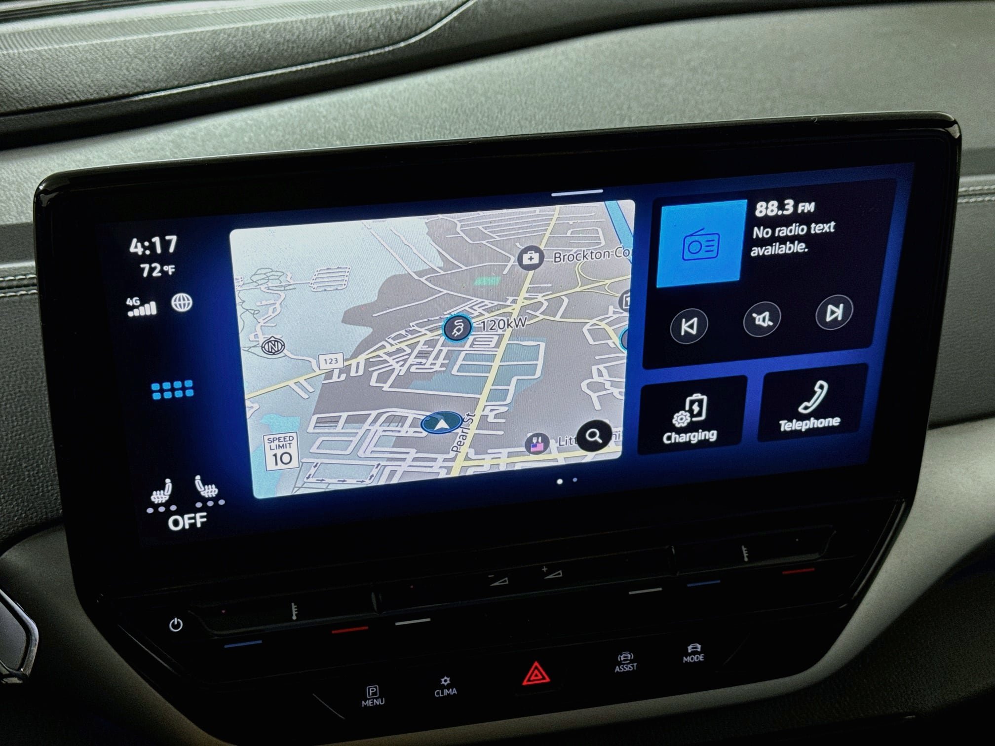 Used 2023 Volkswagen ID.4 Pro AWD/4WD image 17
