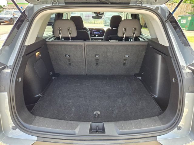 Used 2025 Chevrolet TrailBlazer LT AWD/4WD image 7