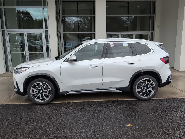 New 2026 BMW X1 xDrive28i w/ Technology Package AWD/4WD image 8