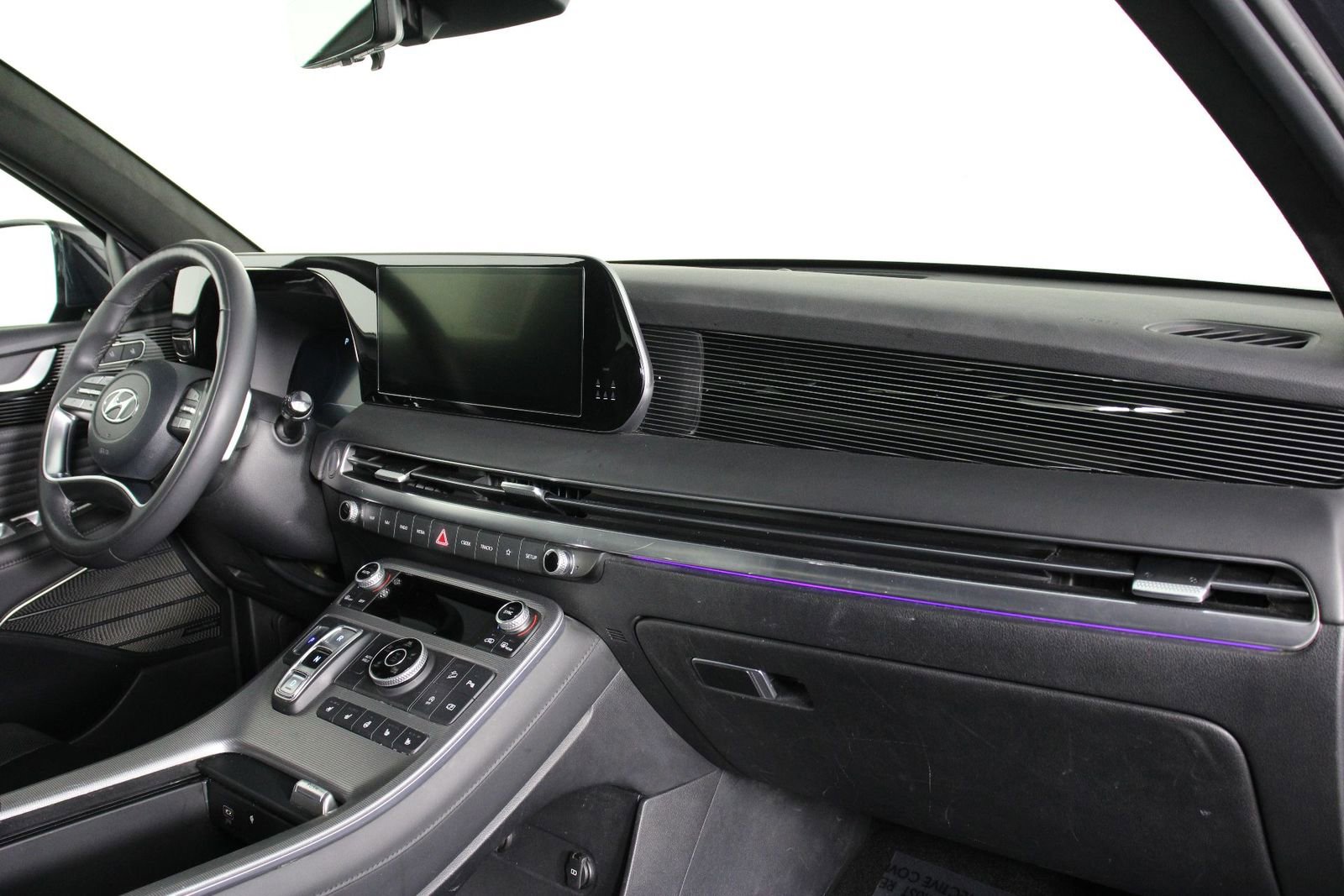 Used 2024 Hyundai Palisade Calligraphy image 21