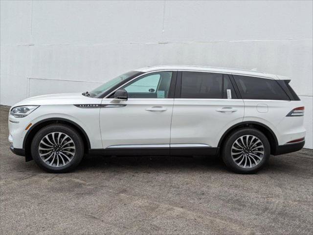 New 2023 Lincoln Aviator Reserve w/ Equipment Group 201A image 3