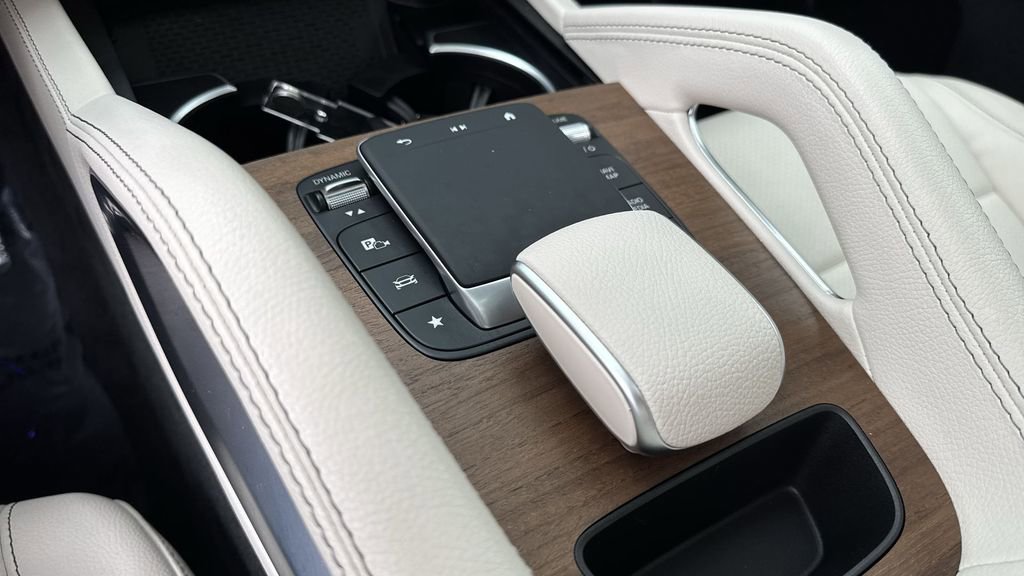 Used 2024 Mercedes-Benz GLE 450 4MATIC image 55