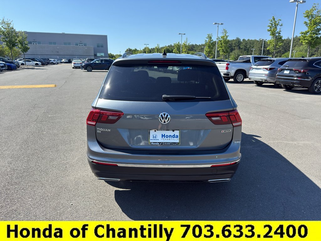 Used 2021 Volkswagen Tiguan SE w/ 3rd Row Seat Package AWD/4WD image 6