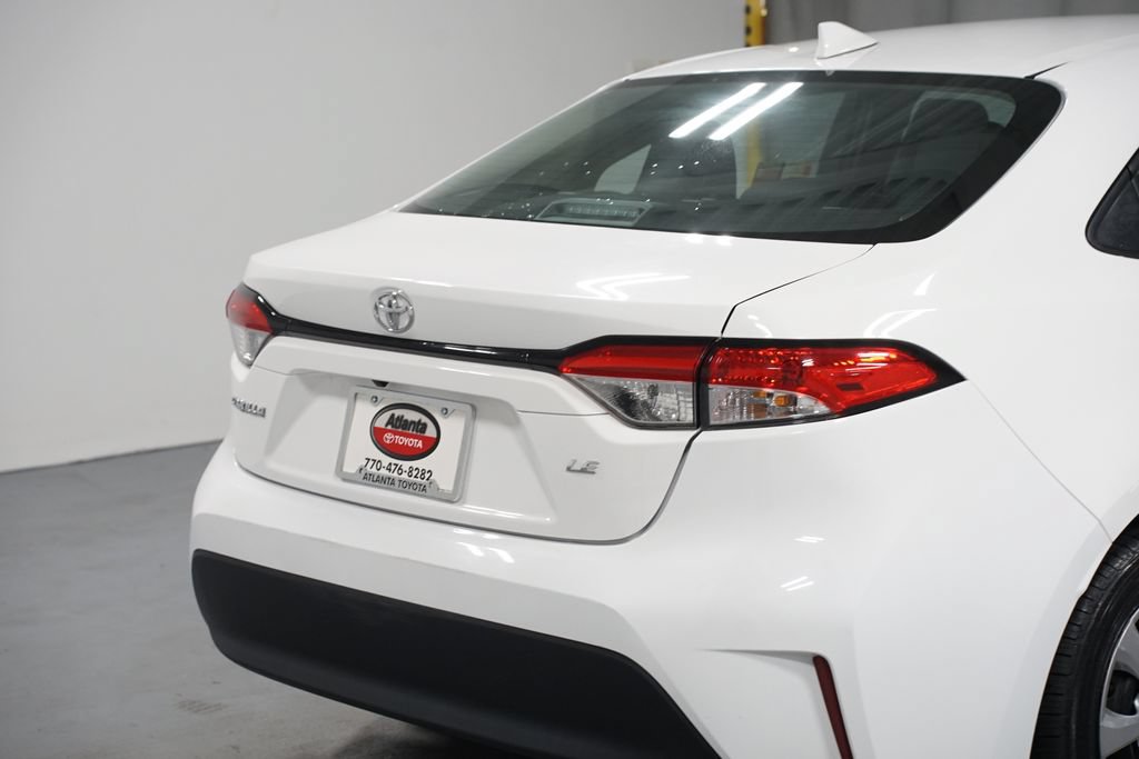 Certified 2024 Toyota Corolla LE FWD image 9