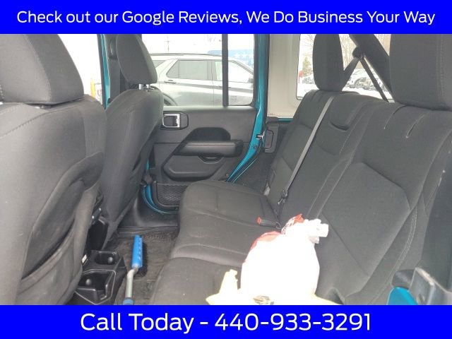 Used 2020 Jeep Wrangler Unlimited Sahara image 15