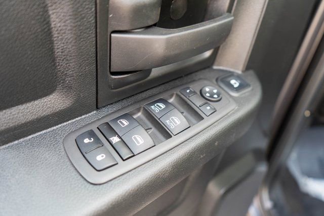 Used 2024 RAM 3500 Tradesman image 16