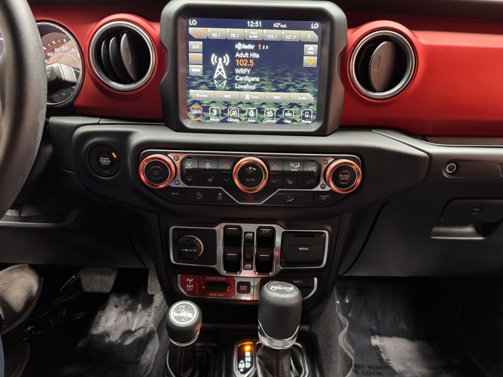 Used 2018 Jeep Wrangler Unlimited Rubicon AWD/4WD image 18