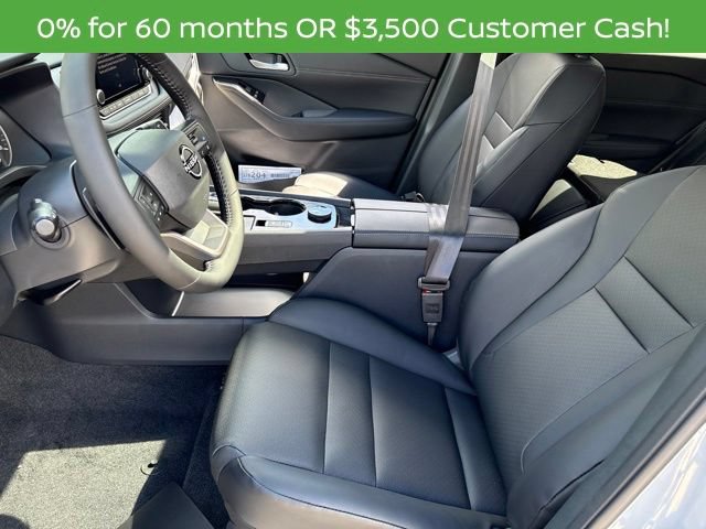 New 2026 Nissan Rogue Dark Armor AWD/4WD image 4