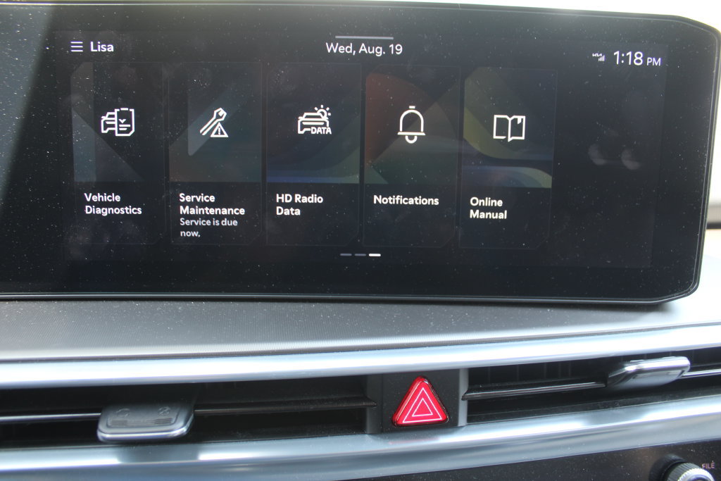 Certified 2024 Kia Sorento SX FWD image 51