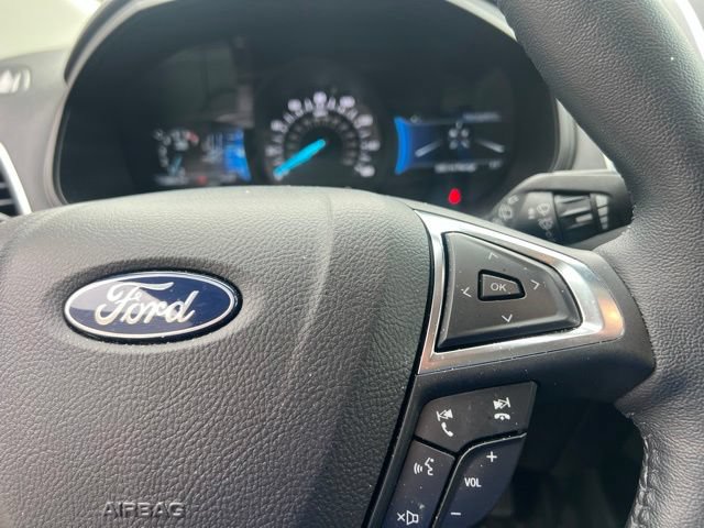 Used 2023 Ford Edge Titanium w/ Equipment Group 301A AWD/4WD image 28
