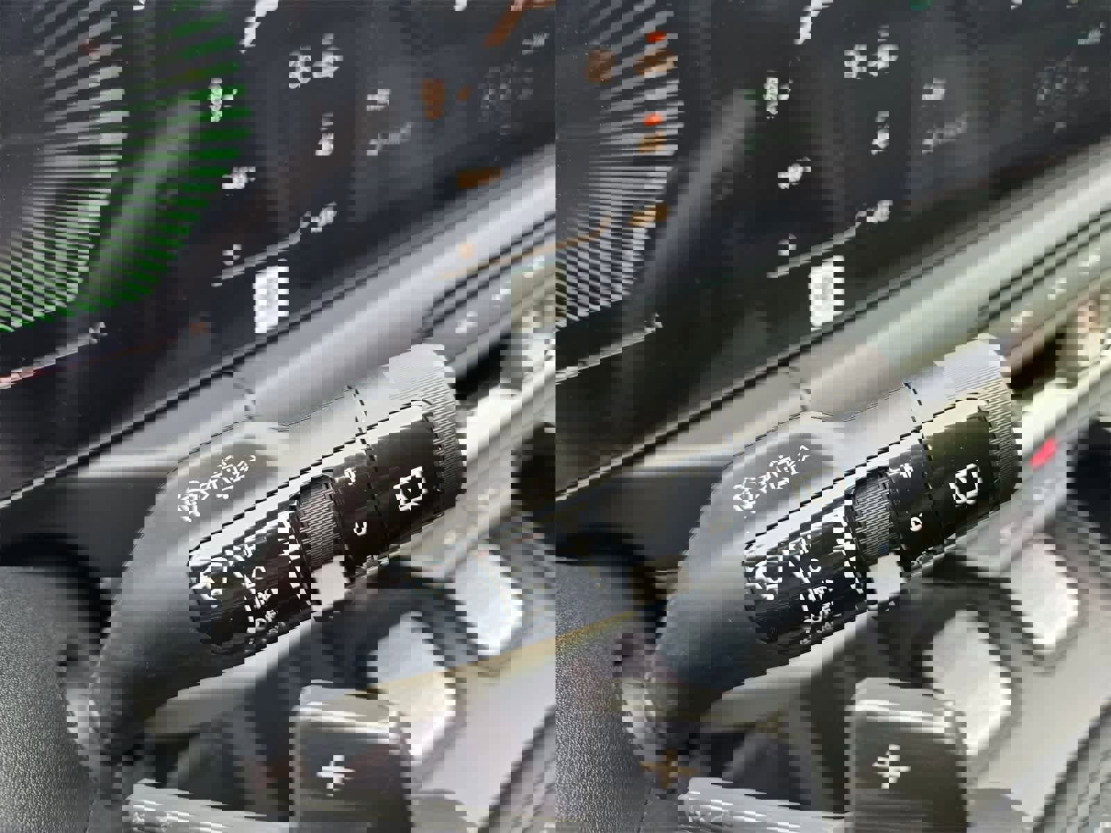 New 2027 Kia Telluride S image 28