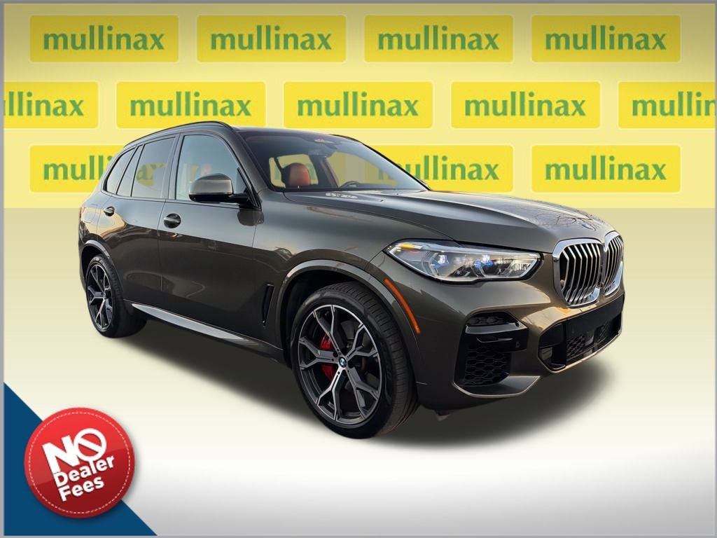 Used 2022 BMW X5 xDrive40i w/ M Sport Package image 1