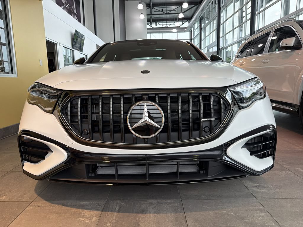 New 2026 Mercedes-Benz E 53 AMG e 4MATIC Sedan image 6