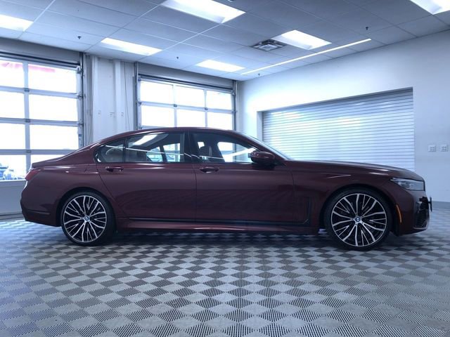 Used 2022 BMW 750i xDrive w/ Luxury Rear Seating Package AWD/4WD image 37
