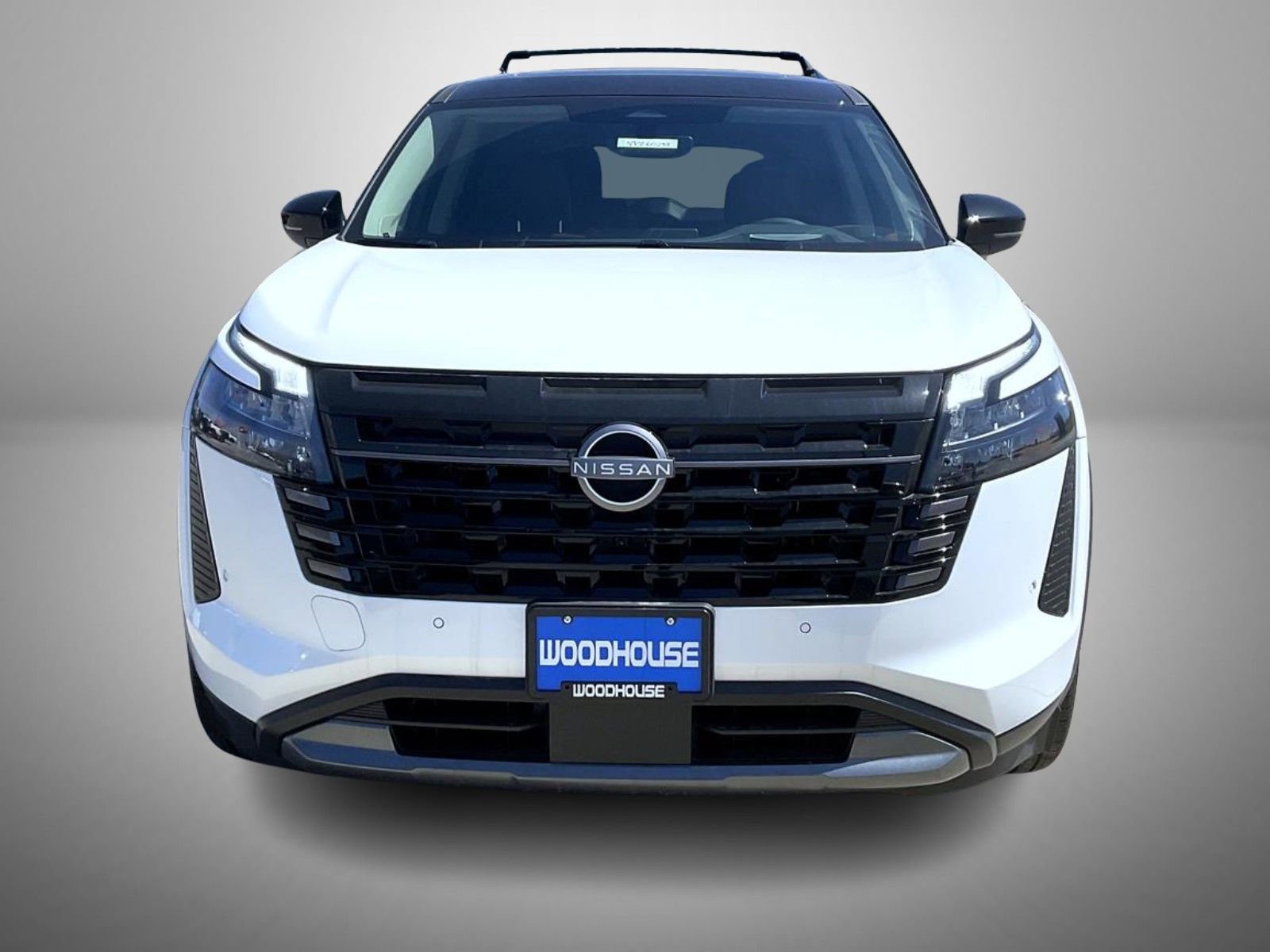 New 2026 Nissan Pathfinder Platinum AWD/4WD image 2
