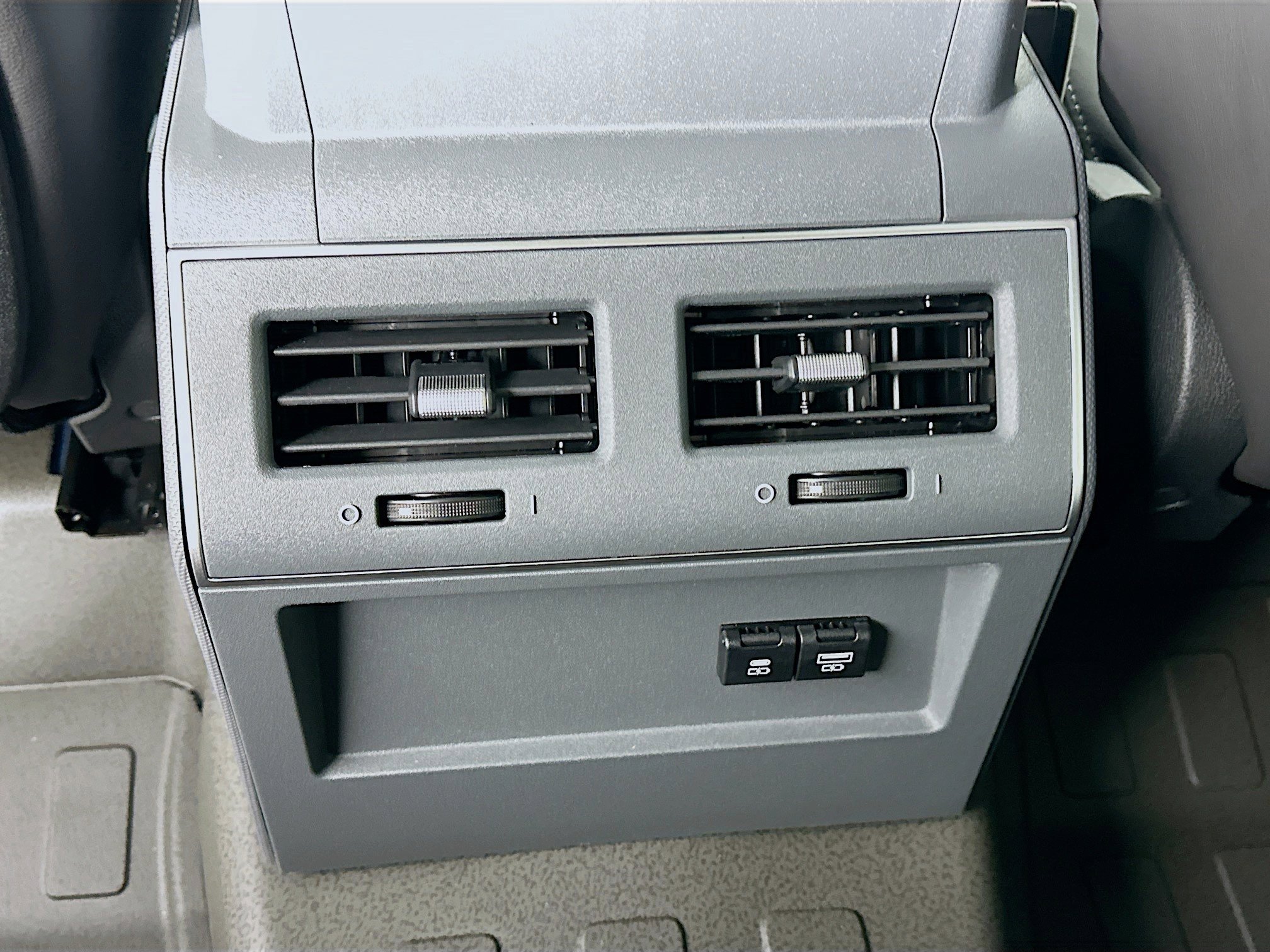 New 2025 INEOS Grenadier Fieldmaster Edition image 38