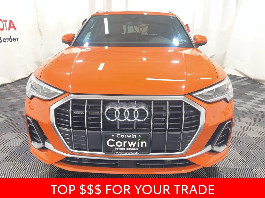 Used 2025 Audi Q3 2.0T Premium image 2
