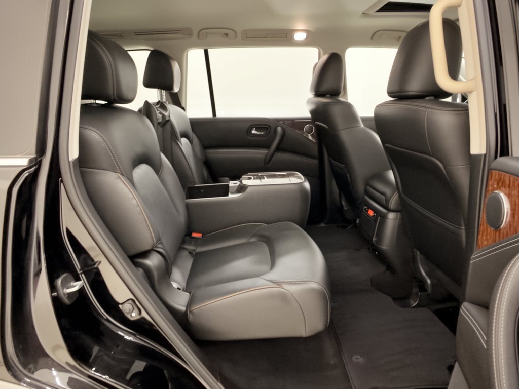 Used 2020 Nissan Armada SL w/ Premium Package RWD image 17