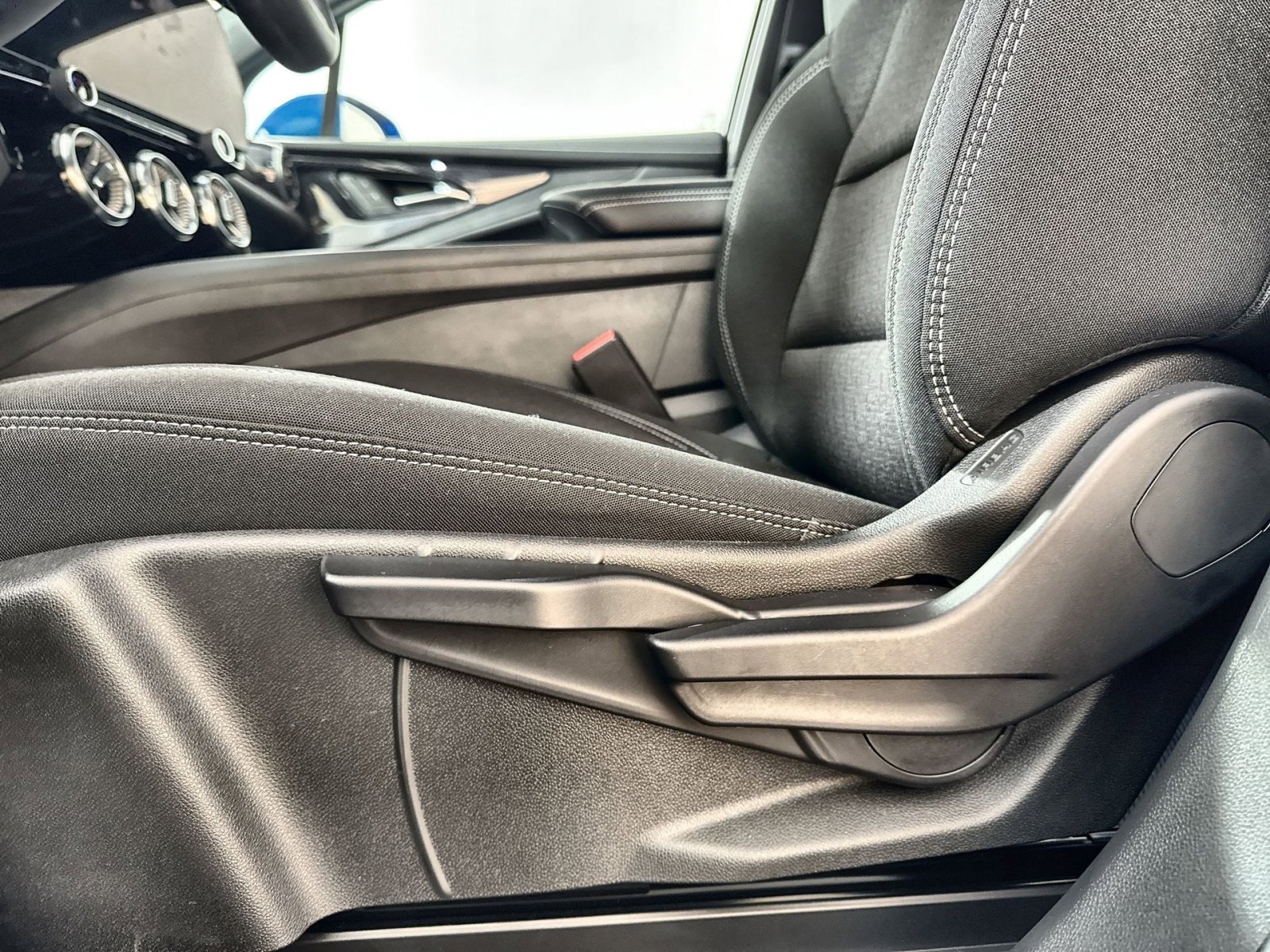 New 2025 Chevrolet Blazer EV LT image 14