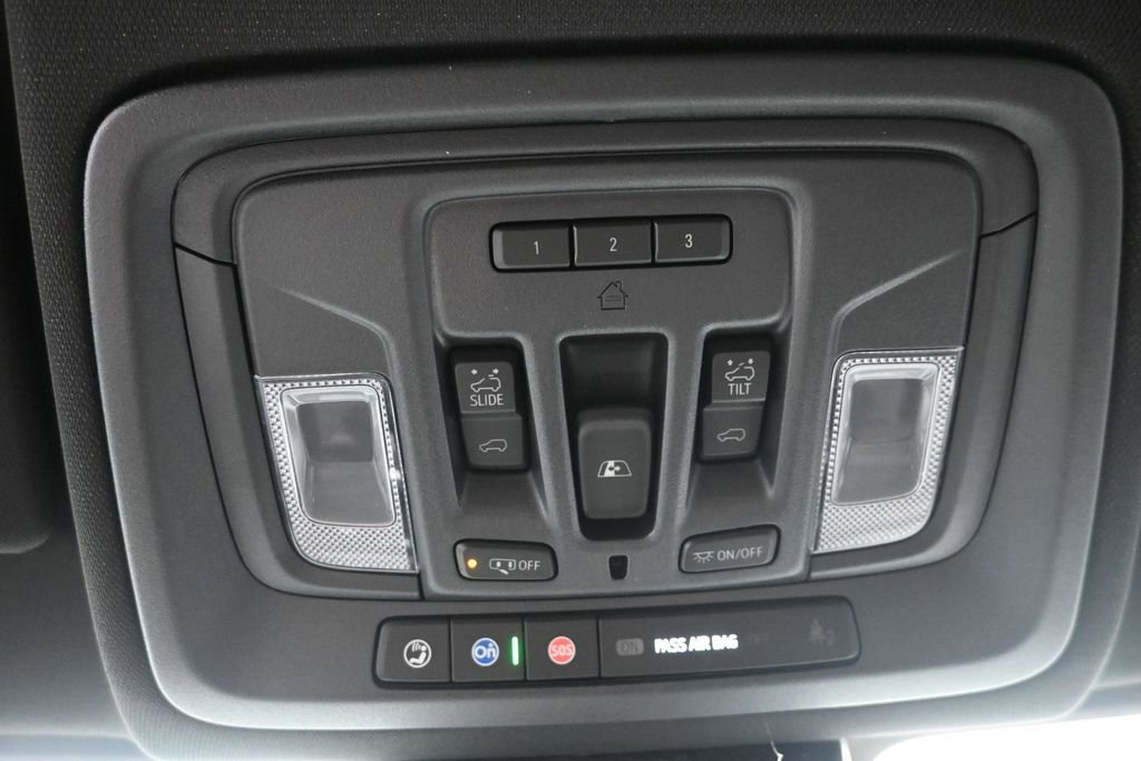 New 2026 GMC Sierra 2500 AT4 w/ AT4 Premium Plus Package AWD/4WD image 17