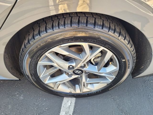 Used 2023 Hyundai Sonata SEL w/ Cargo Package image 24