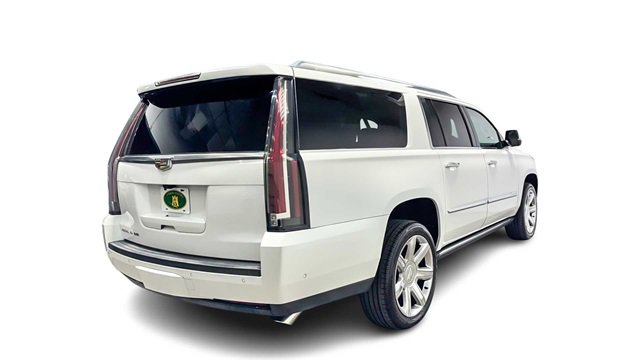 Used 2018 Cadillac Escalade ESV Premium Luxury image 2
