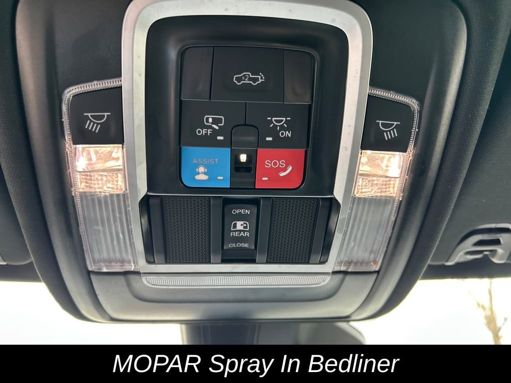 Used 2025 RAM 1500 Big Horn AWD/4WD image 40