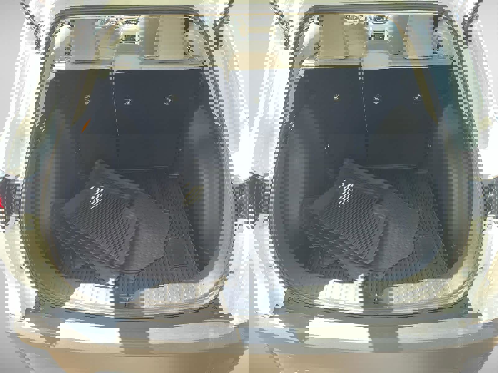 Used 2022 Toyota Corolla Cross LE image 4