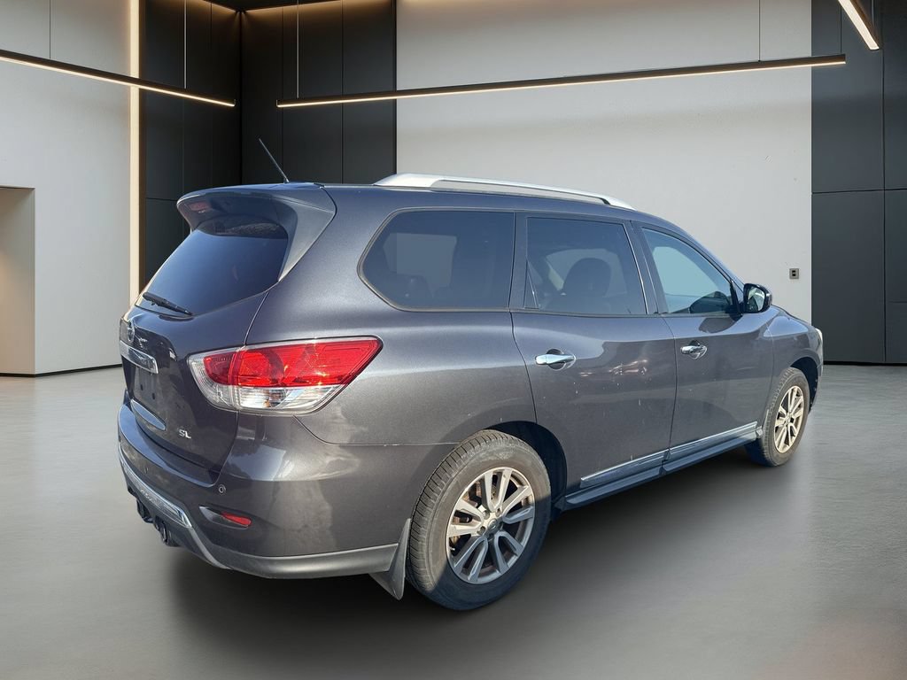 Used 2014 Nissan Pathfinder SL w/ SL Premium Package FWD image 9