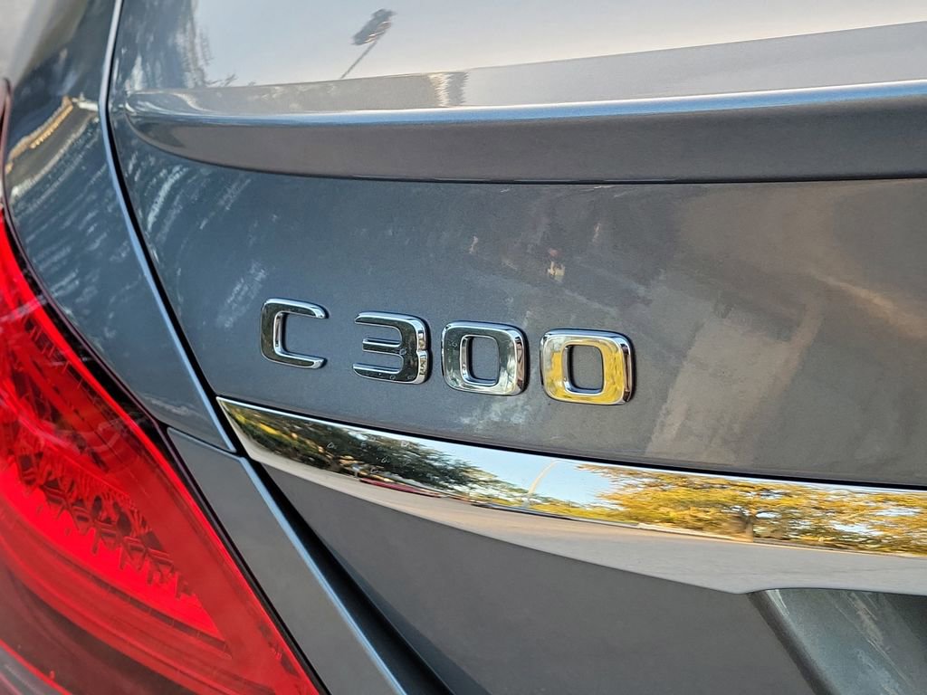 Used 2020 Mercedes-Benz C 300 Sedan image 7