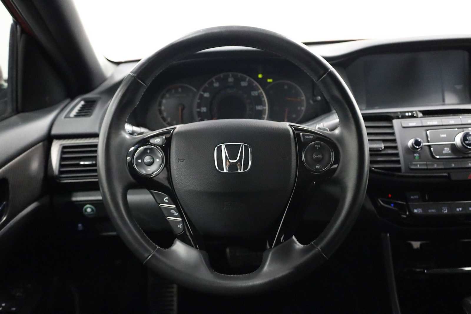 Used 2016 Honda Accord Sport image 22