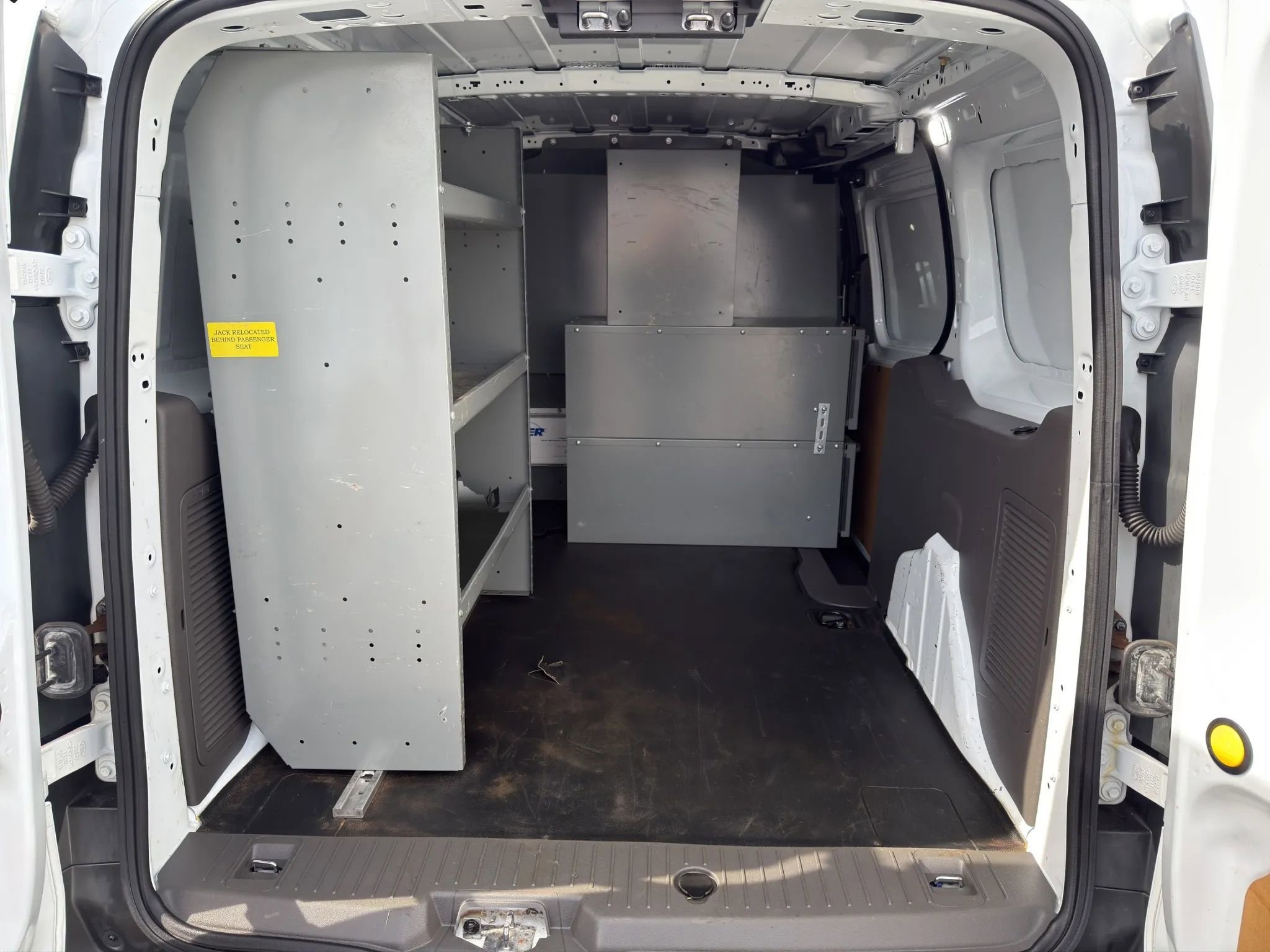 Used 2020 Ford Transit Connect XL image 11