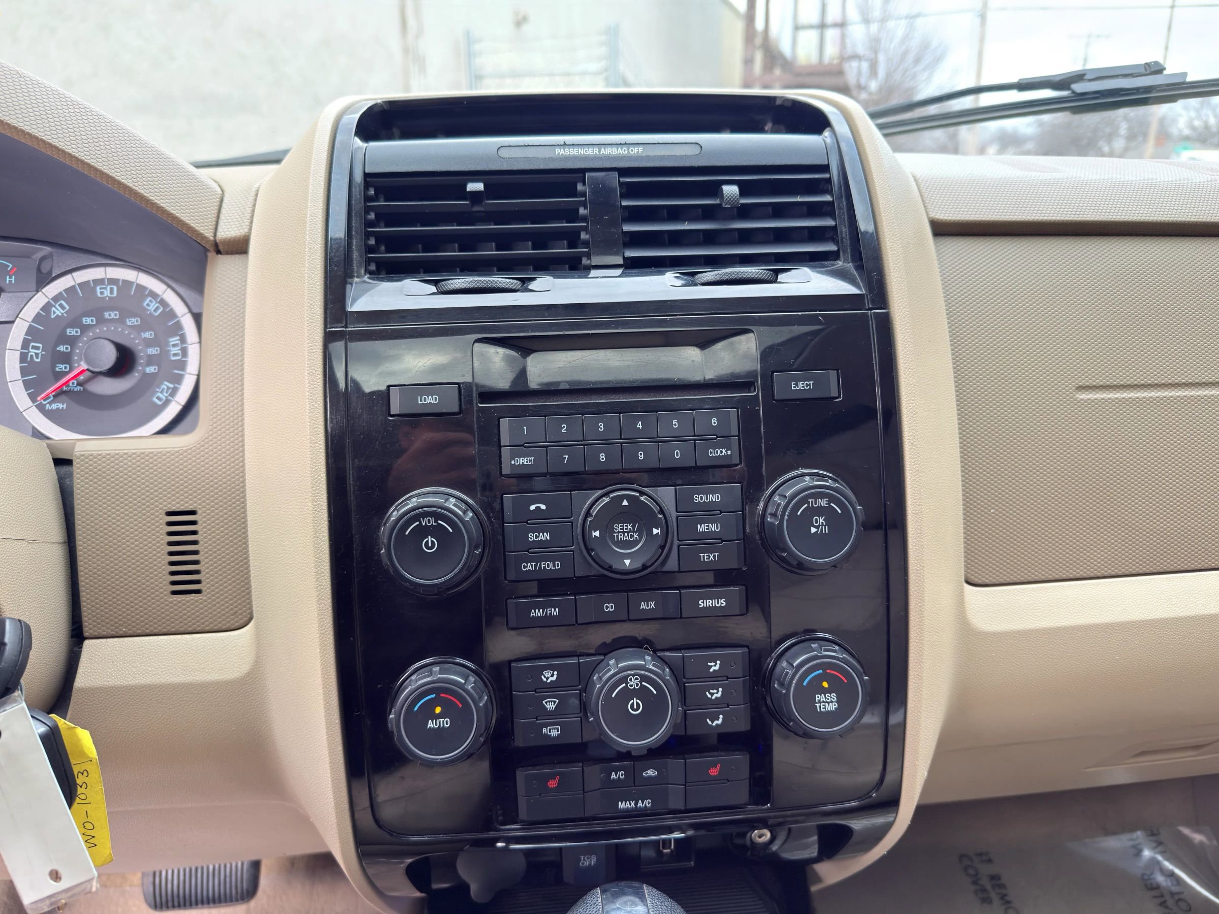 Used 2012 Ford Escape Limited AWD/4WD image 16