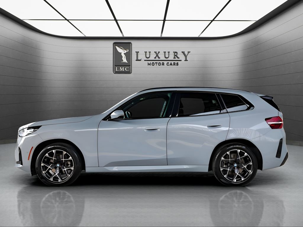 Used 2025 BMW X3 xDrive30i image 5