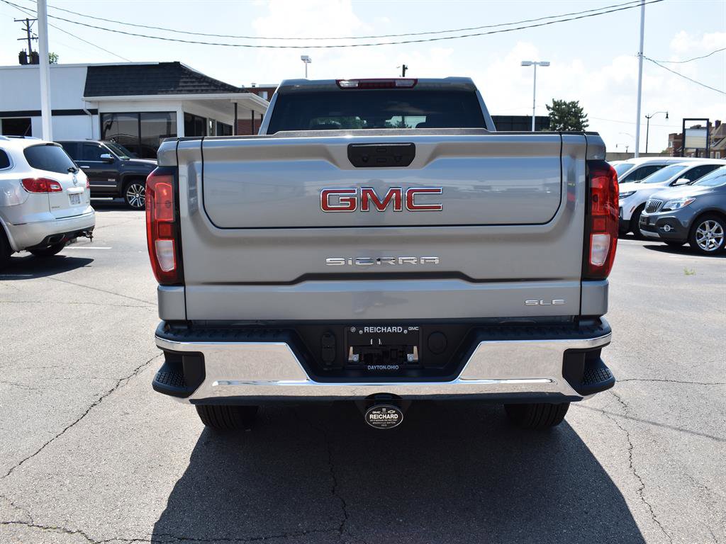 New 2025 GMC Sierra 1500 SLE image 8