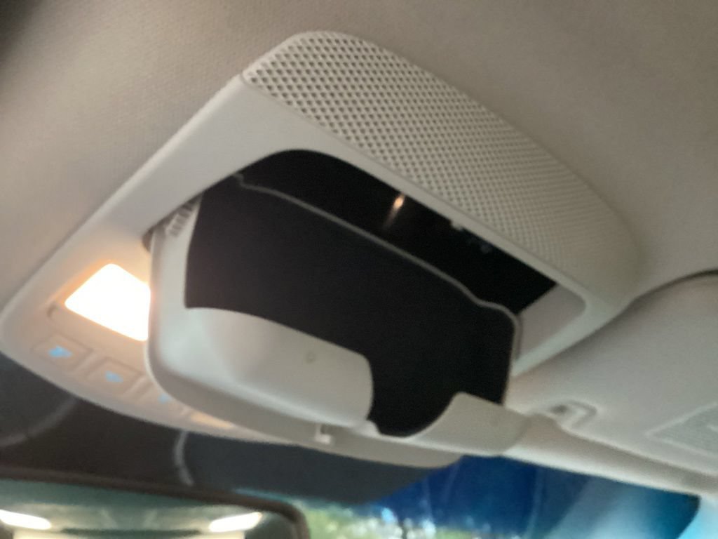 Used 2019 Ford Edge Titanium w/ Equipment Group 301A FWD image 70