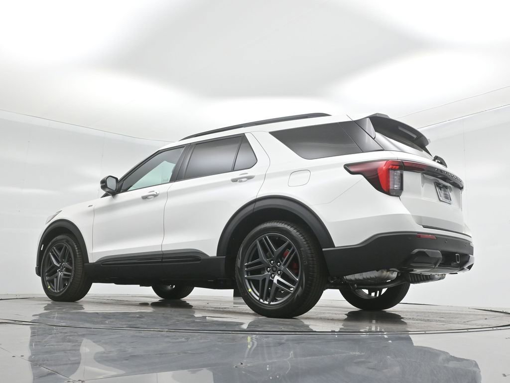 New 2025 Ford Explorer ST-Line w/ Premium Package image 55