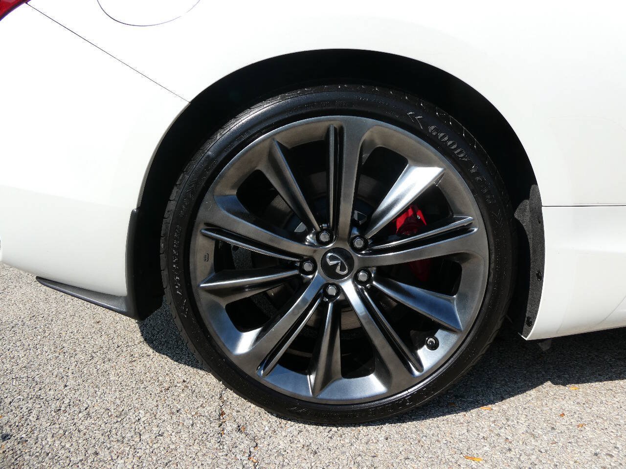 Used 2020 INFINITI Q60 Red Sport 400 w/ Proactive Package AWD/4WD image 35