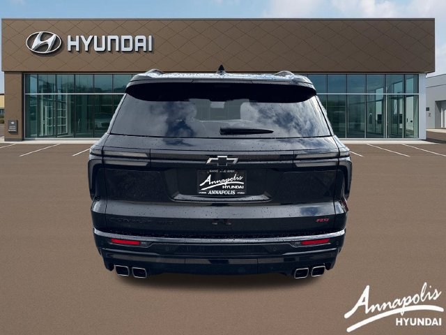 Used 2024 Chevrolet Traverse RS AWD/4WD image 4