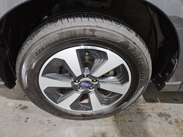Used 2017 Subaru Forester 2.5i Premium image 8